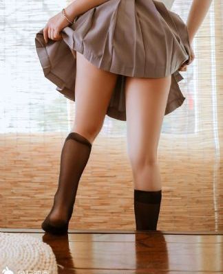 电影美丽小蜜桃