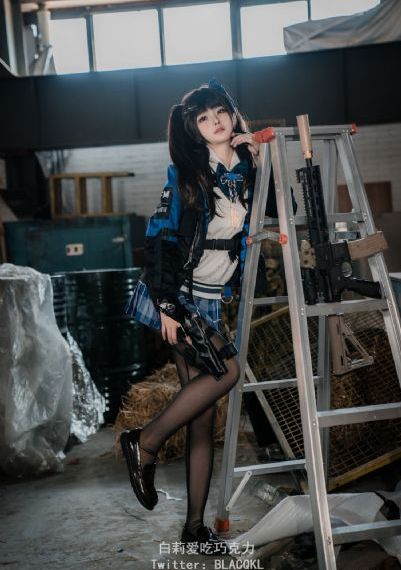 单立文 金瓶风月