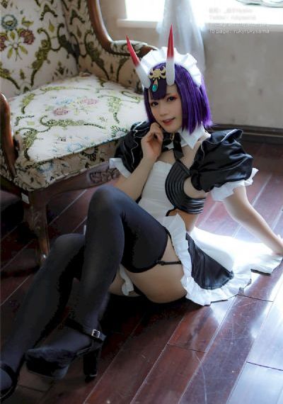 哭泣少女