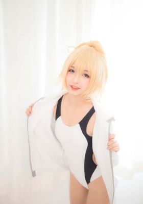 我和女闺蜜69式互慰